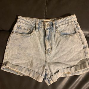 Pacsun Mom shorts!